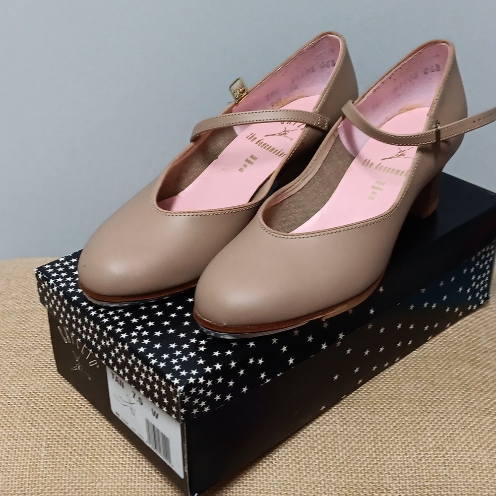 Capezio Taupe Mary Jane Heels with Pink Insoles